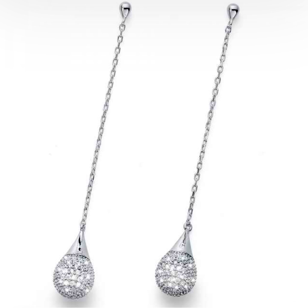 Oliver Weber Earring Shot